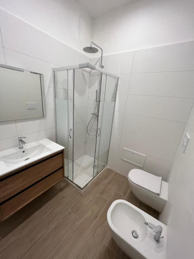 Citywise Vittorio - Independent Apartment Near Bari Central Station Exterior photo