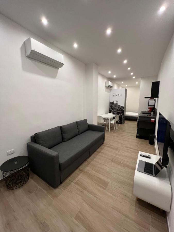 Citywise Vittorio - Independent Apartment Near Bari Central Station Exterior photo