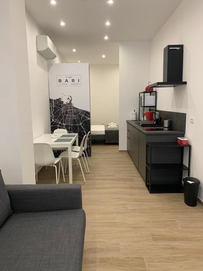 Citywise Vittorio - Independent Apartment Near Bari Central Station Exterior photo